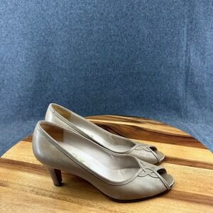 Salvatore Ferragamo Tan Leather Peep Toe Kitten Heels Made Italy Womens 7.5AAA
